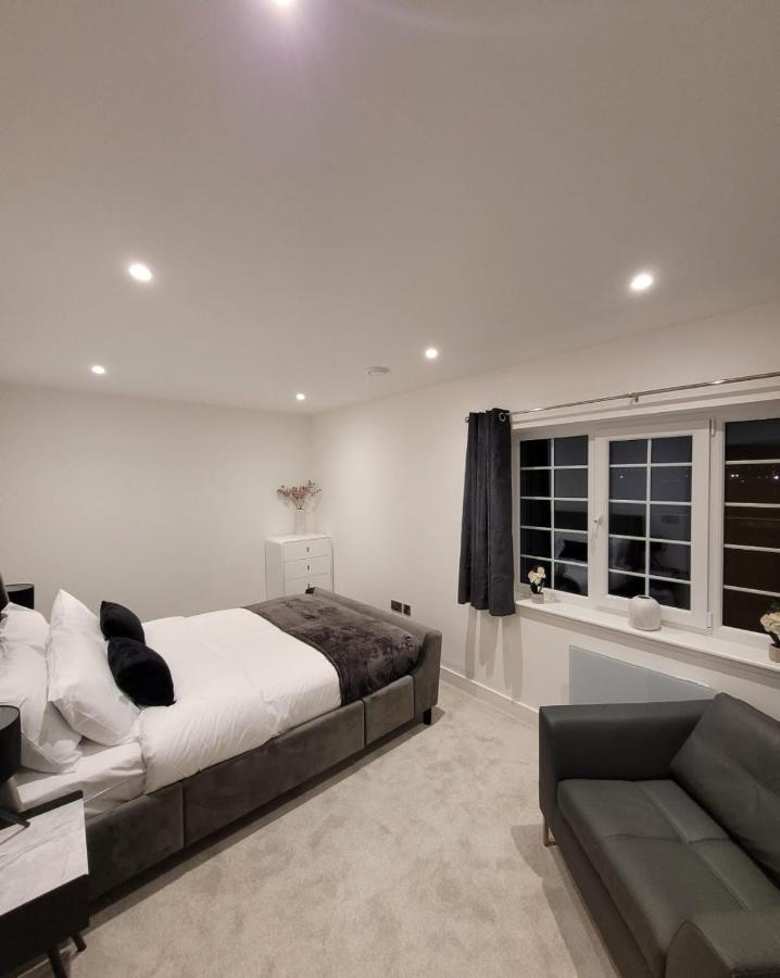 Luxury 1 Bed Apartment In The Centre Of Rochester Wainscot Eksteriør bilde